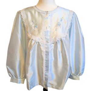 Womens Vintage Pajama Set with Embroidery and Soft Fabric. Fully Lined NWOT SZ L